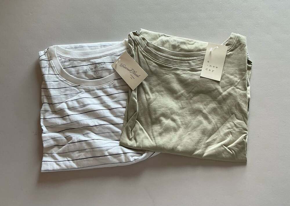 Universal Thread And A New Day Tee Lot Size 2X